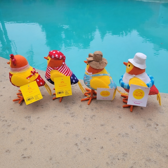 Target 2022 Sun Squad Summer Featherly Friend Birds Set 4 Pool July Swimsuit Hat - Picture 3 of 12
